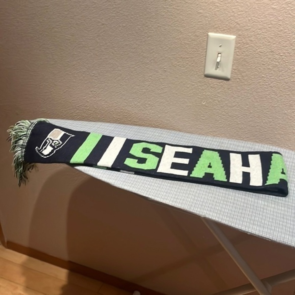 Seattle Seahawks NFL Football Reversible Scarf